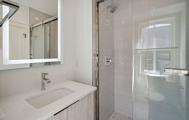 Studio, 1 bath, 400 sqft, $1,700, Unit 21