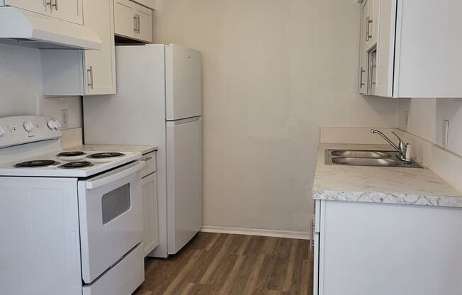 2 beds, 1 bath, 925 sqft, $925, Unit K1010C