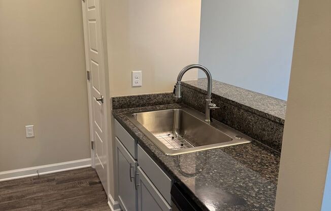 2 beds, 2 baths, 1,080 sqft, $1,510, Unit 11166