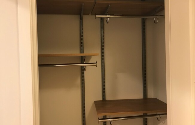 Studio, 1 bath, 440 sqft, $2,432, Unit 0332