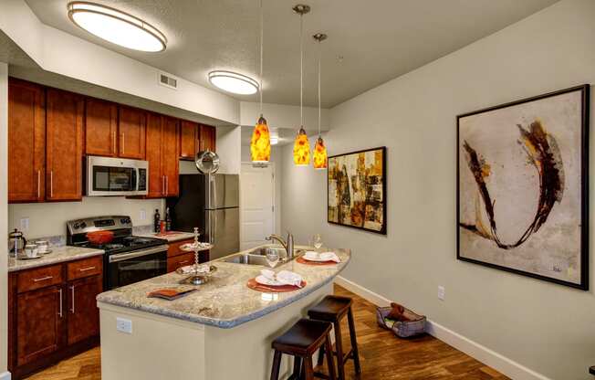 Hills at Sandy Station Kitchen Island & Appliances