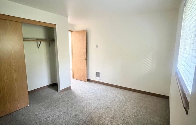 3 beds, 2.5 baths, 1,500 sqft, $1,866, Unit A-04