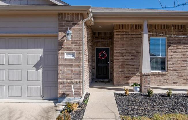 7616 BERRENDA DR