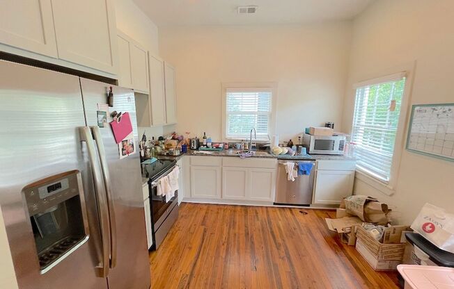 2 BED | 2 BATH | DIXON PARK