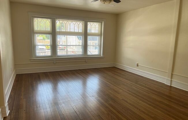28 W North Street