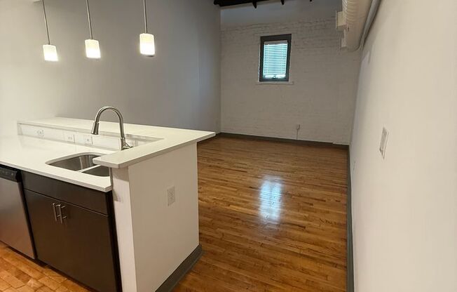 1 bed, 1 bath, $1,499, Unit 6204