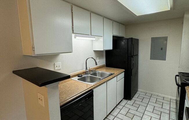 3 beds, 2 baths, $1,995