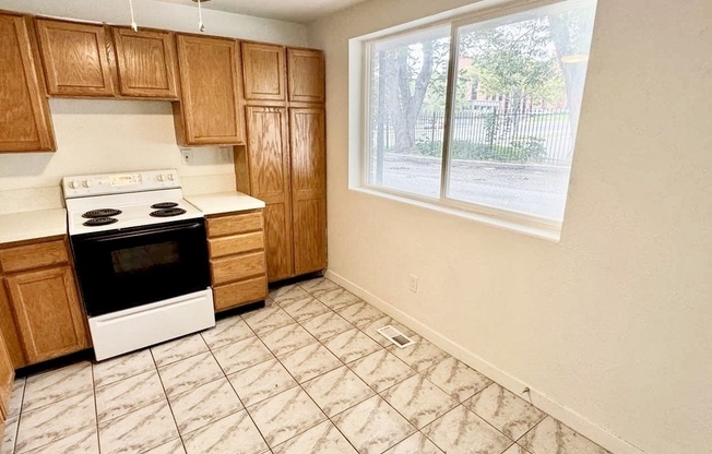 778 N 300 W Apt 1