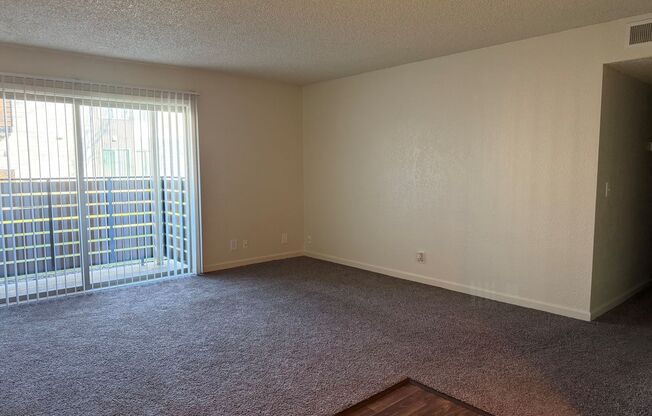 2 beds, 1 bath, 1,015 sqft, $1,990, Unit 023