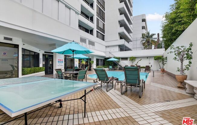 3 beds, 4 baths, 2,426 sqft, $6,995, Unit 309