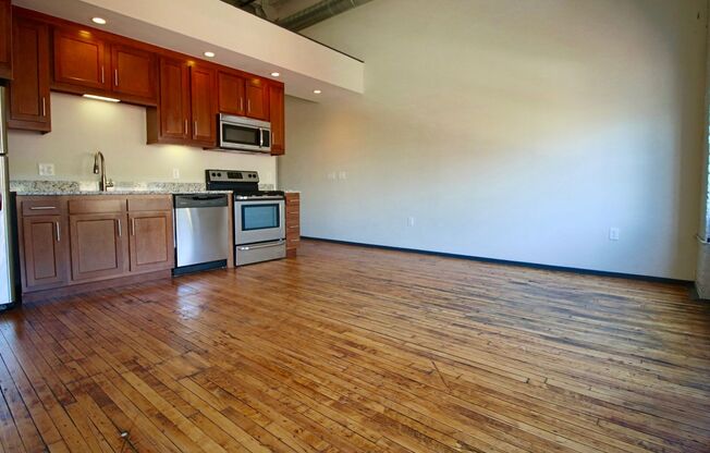 1 bed, 1 bath, 522 sqft, $1,395, Unit APT 318