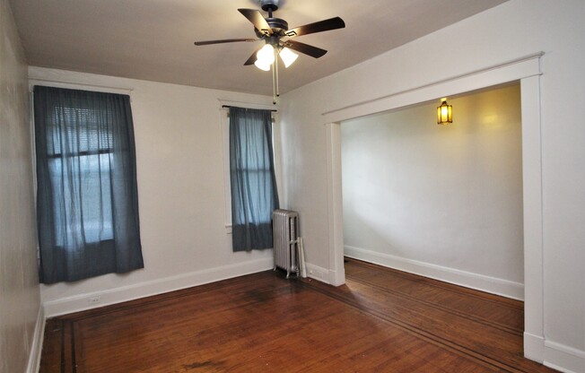 3 beds, 1 bath, $1,860