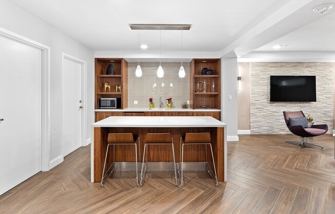 1 bed, 1.5 baths, 869 sqft, $3,750, Unit 401