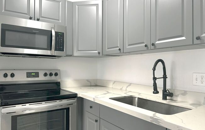 1 bed, 1 bath, 607 sqft, $1,850, Unit 503