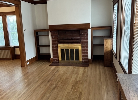 11 CLYDE RD