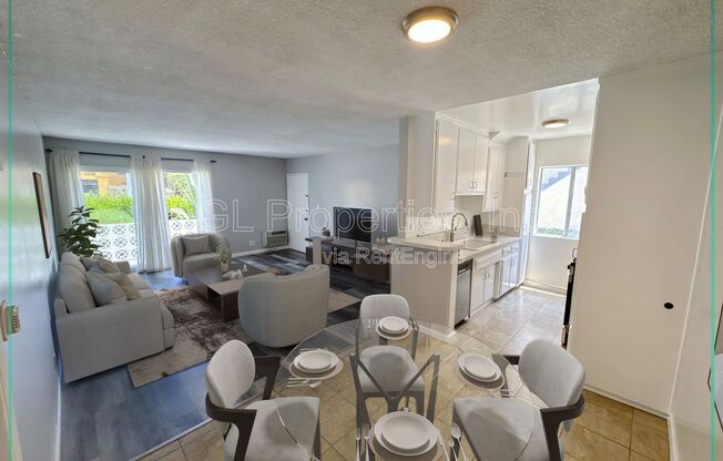 823 N. Hudson Ave.