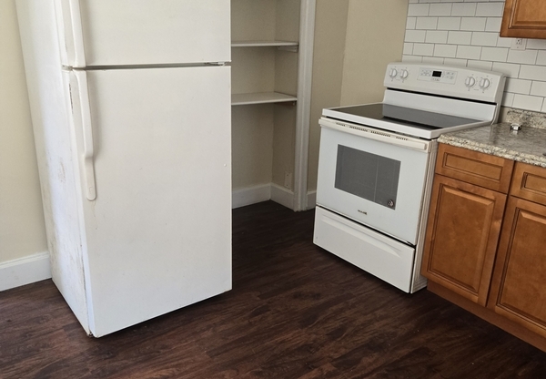 432 N 64 ST