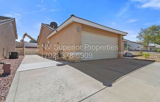 3 beds, 2 baths, $2,000