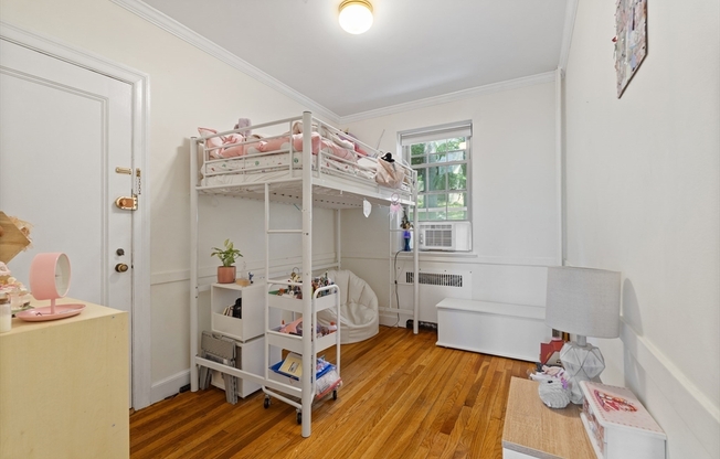 1496 BEACON ST