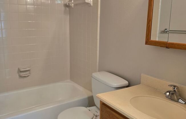 2 beds, 2 baths, $1,700