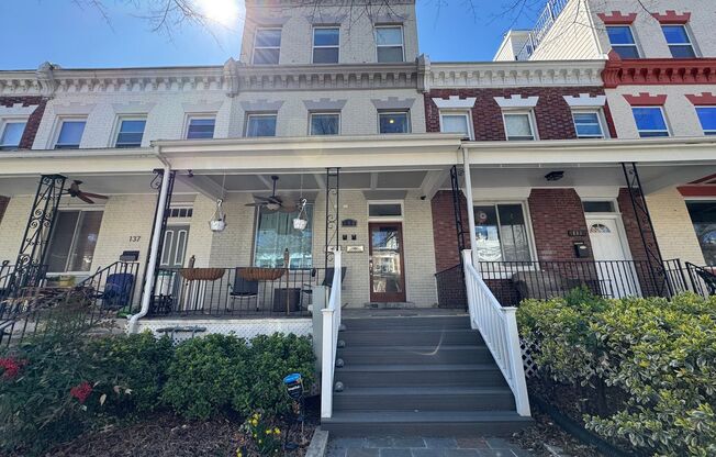 Beautiful 3 Bed 3 Bath Condo with a Rooftop Deck In Eckington