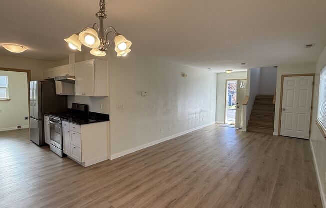 Newly Renovated 3BD/2.5BTH Home for Lease in Everett Near Paine Field!