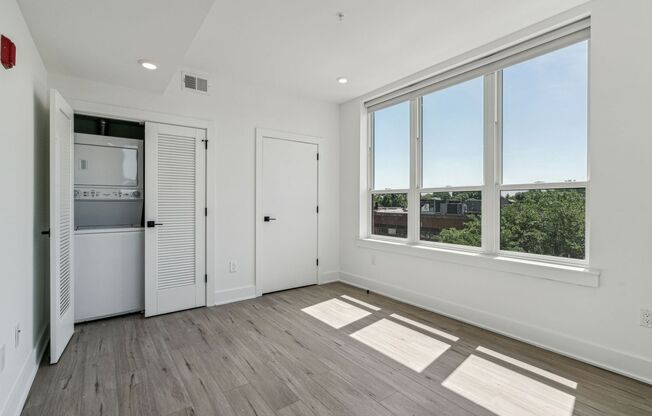 1 bed, 1 bath, 625 sqft, $1,425, Unit 201