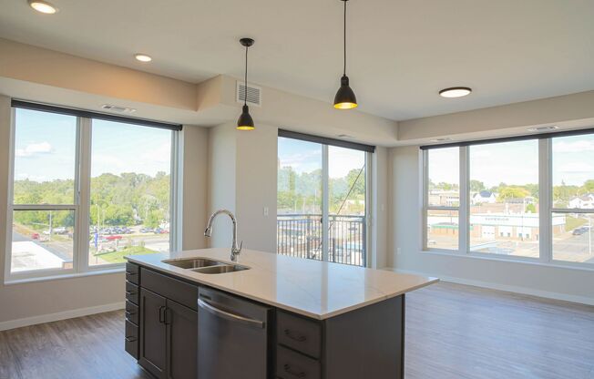 2 beds, 2 baths, 1,108 sqft, $2,350, Unit 505