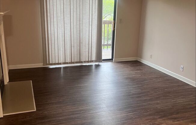 135 HICKS RD
