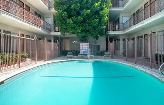 1 bed, 1 bath, 700 sqft, $2,200, Unit 25