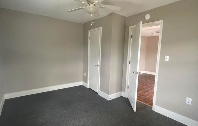 2 beds, 1 bath, $1,000