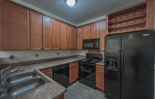 1 bed, 1 bath, $1,095, Unit # 2076