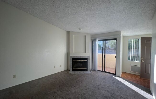 1 bed, 1 bath, 660 sqft, $1,800, Unit 34