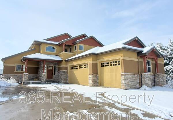 1997 BAYFRONT DR