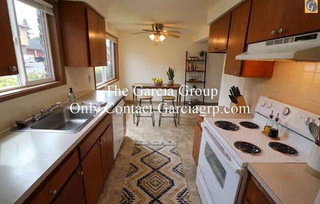 581 Holmes Lane