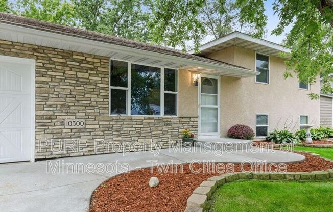 10500 XAVIS ST NW