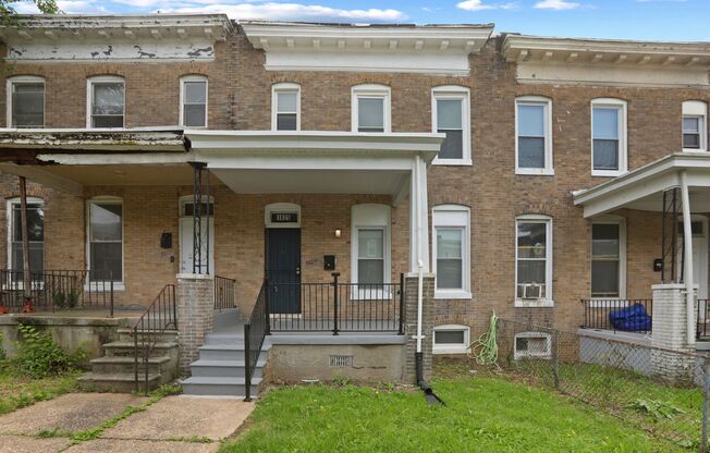 Spacious 3-Bedroom, 1-Bathroom home with Modern Amenities in East Baltimore!