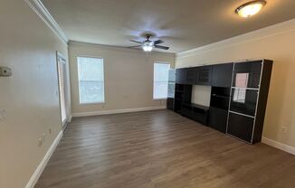 1 bed, 1 bath, $1,599