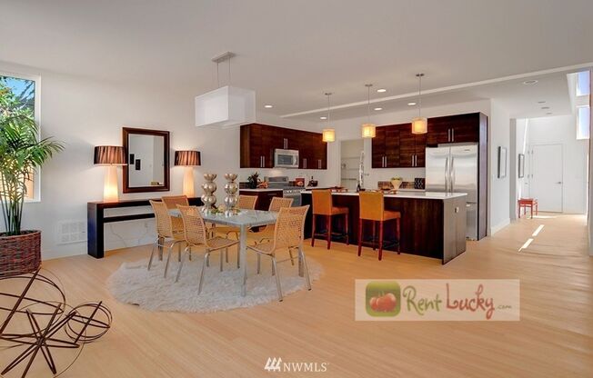 Spectacular 5-Bedroom Seattle Home in Pinehurst w/2-Car Attached Garage!!