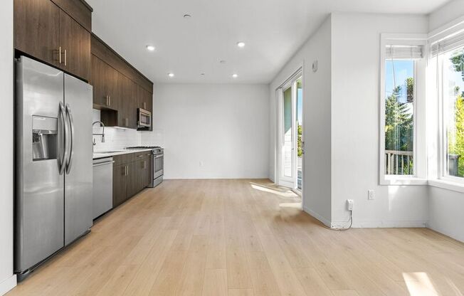 3975 NE Garfield Ave.