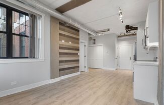 2 beds, 1 bath, 625 sqft, $2,350, Unit 102