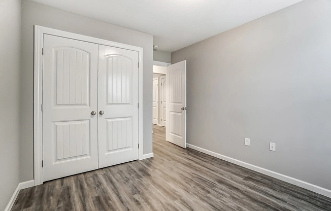 Ledgestone Townhomes