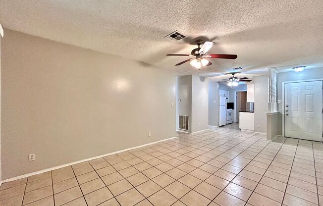 3004 Pecan Springs Rd A