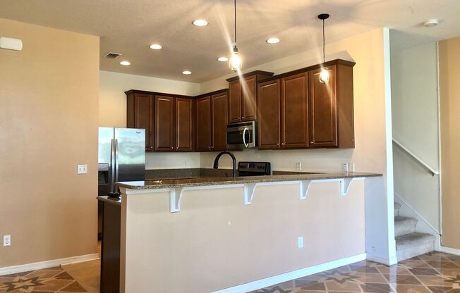 Nice 3/2.5 Two Story Condo in East Orlando!