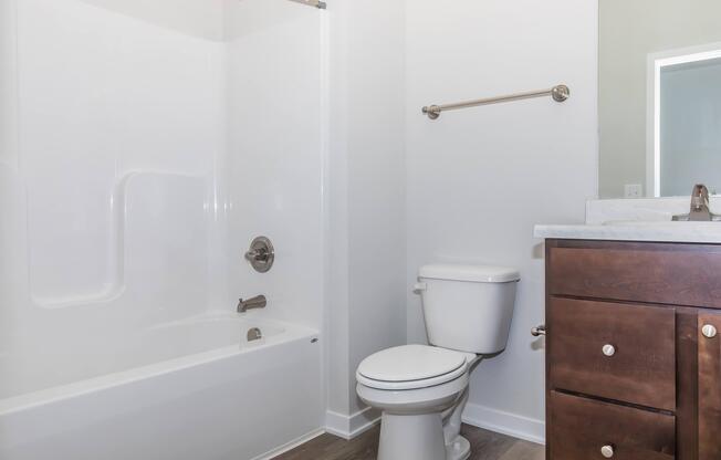 Studio, 1 bath, 606 sqft, $1,045