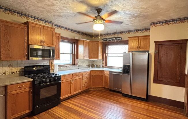 Get 4 Lagoon Passes & 2 Weeks Rent Free with This 4 Bed 2.5 Bath Home for Rent in Brigham City.