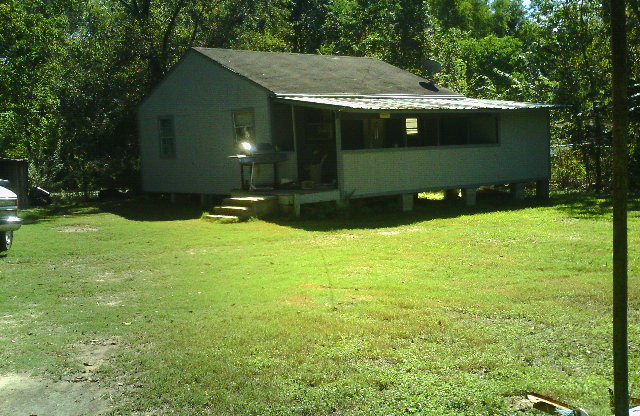 24551 Cunningham Dr