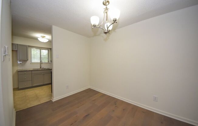 MUST SEE Luxury Condo in the heart of Midtown with updates throughout.