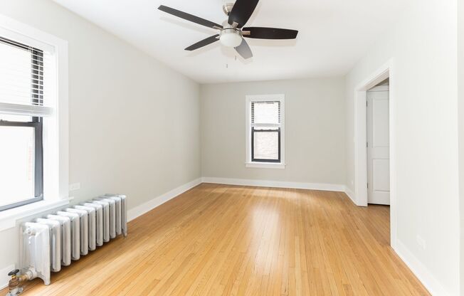 Studio, 1 bath, 355 sqft, $1,395, Unit 1948-1S