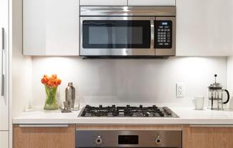 Studio, 1 bath, 451 sqft, $4,743, Unit 45C